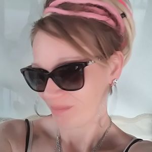 Meet your Posher, Patrice